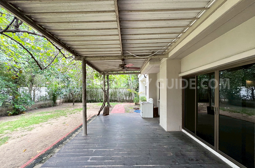 House with Shared Pool in Nichada Thani 