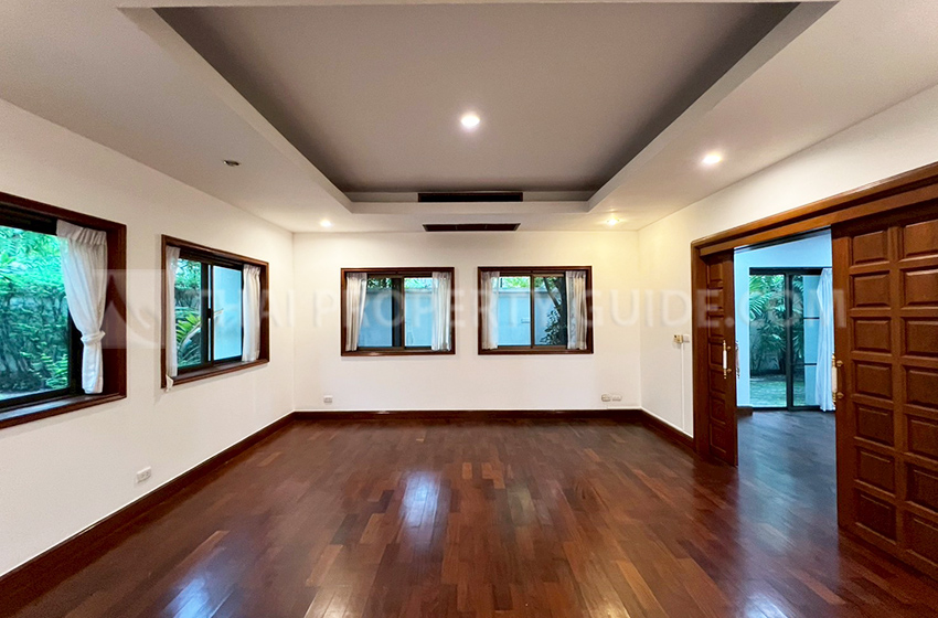 House with Shared Pool in Nichada Thani 