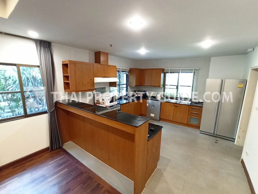 House with Shared Pool in Nichada Thani 