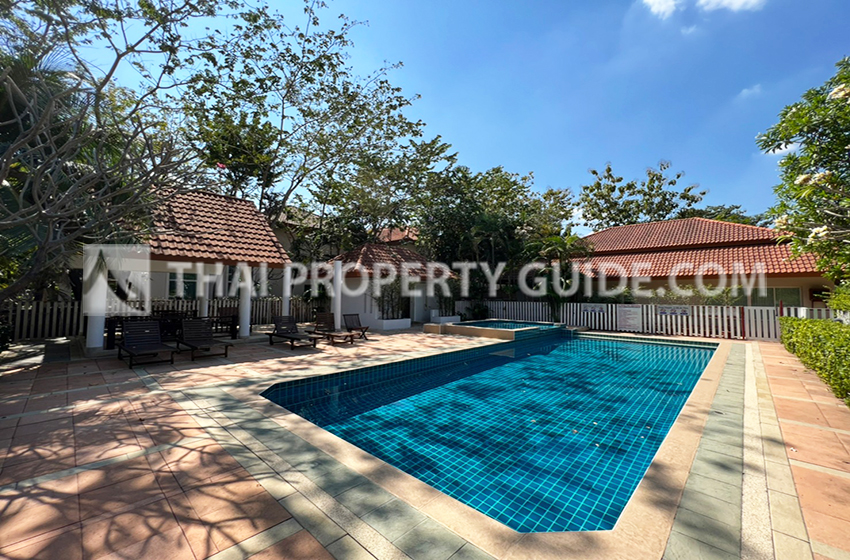 House with Shared Pool in Nichada Thani 