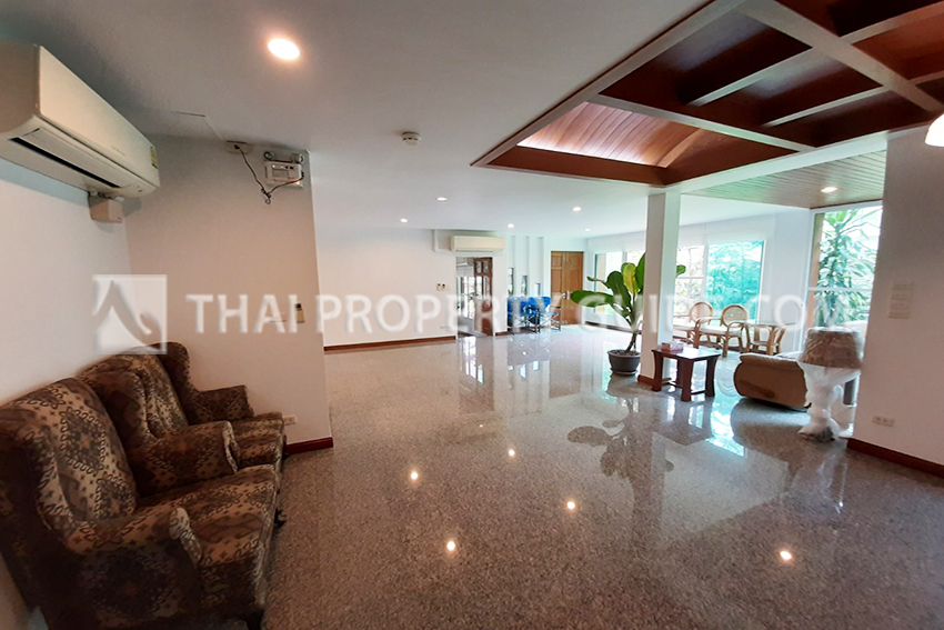 House with Shared Pool in Nichada Thani 