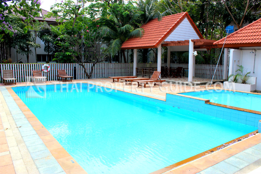 House with Shared Pool in Nichada Thani 