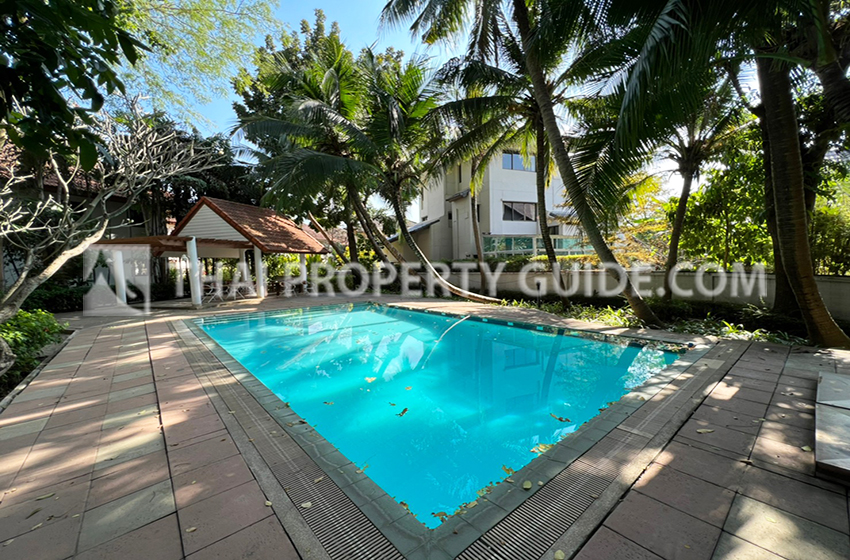 House with Shared Pool in Nichada Thani 