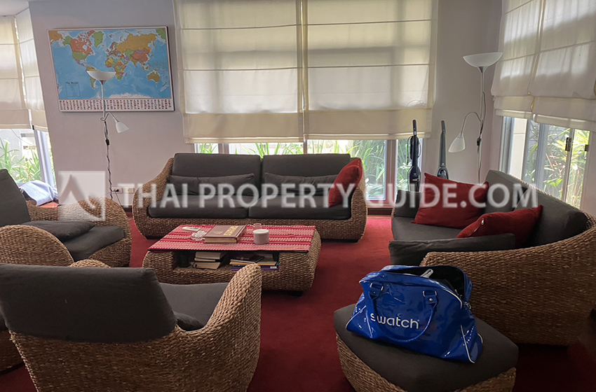 House with Shared Pool in Nichada Thani 