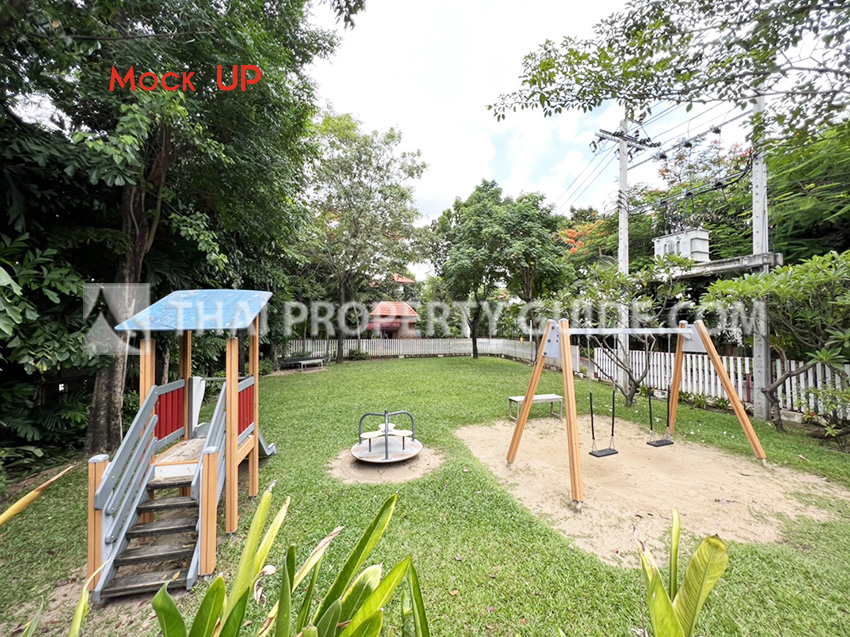 House with Shared Pool in Nichada Thani 