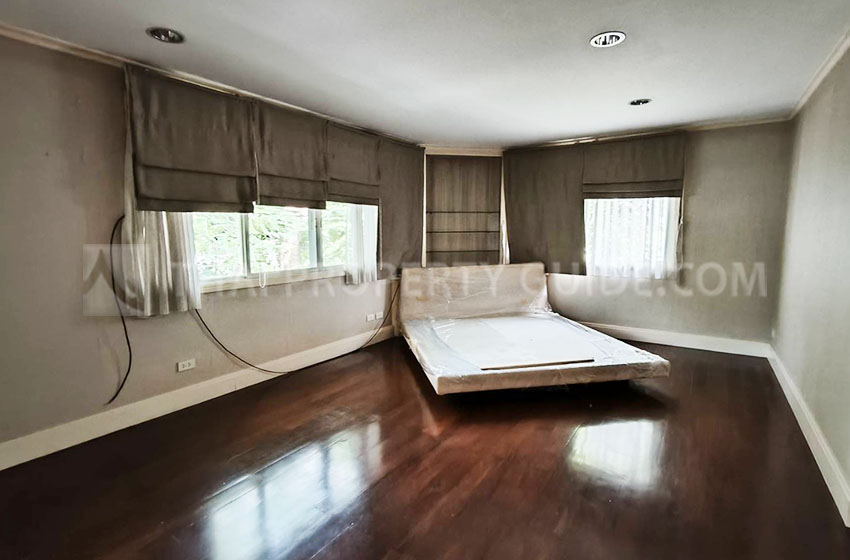 House with Shared Pool in Nichada Thani 