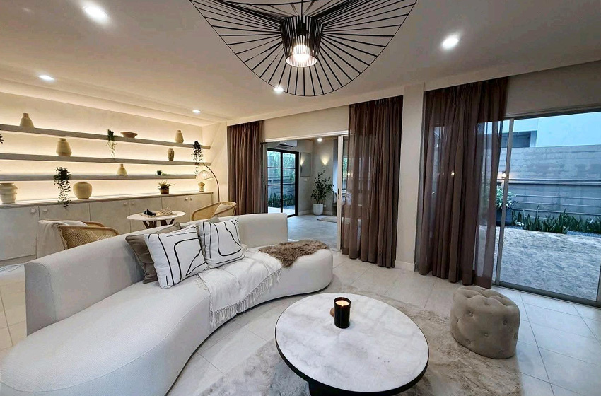 House with Shared Pool in Pattanakarn 