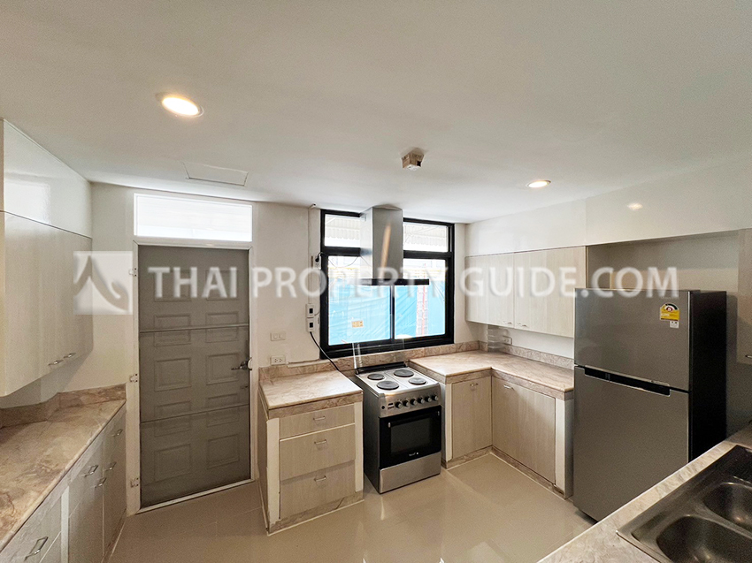 House with Shared Pool in Sukhumvit 