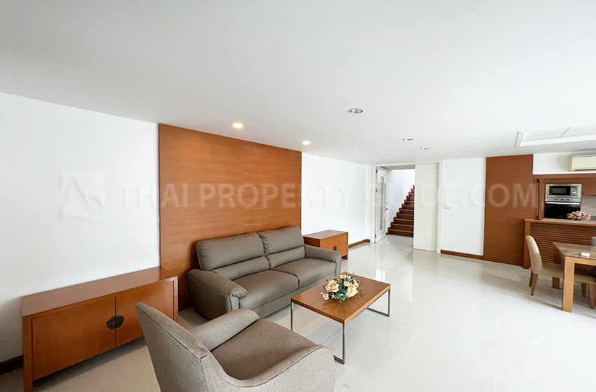 House with Shared Pool in Sukhumvit 