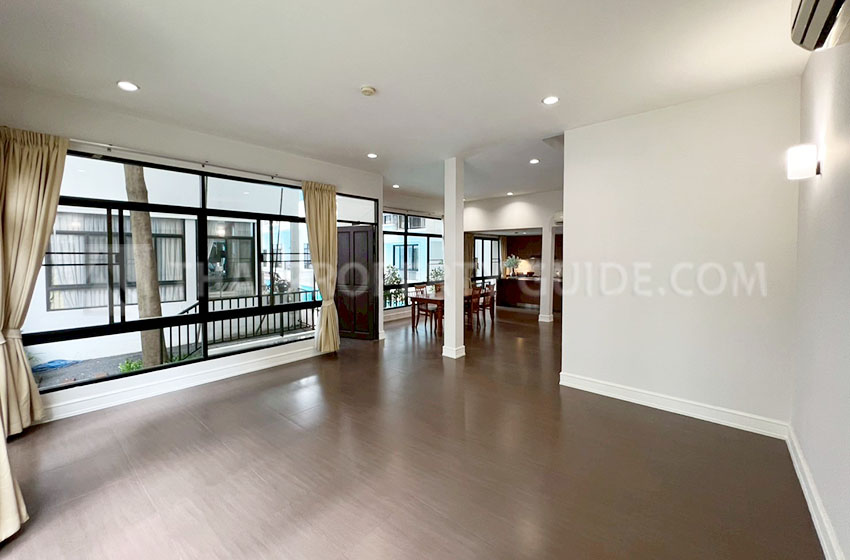 House with Shared Pool in Sukhumvit 