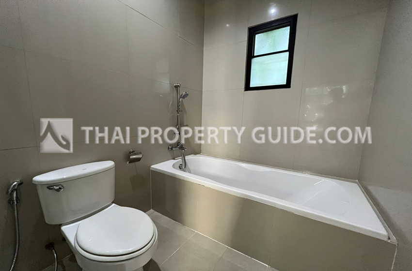 House with Shared Pool in Sukhumvit 