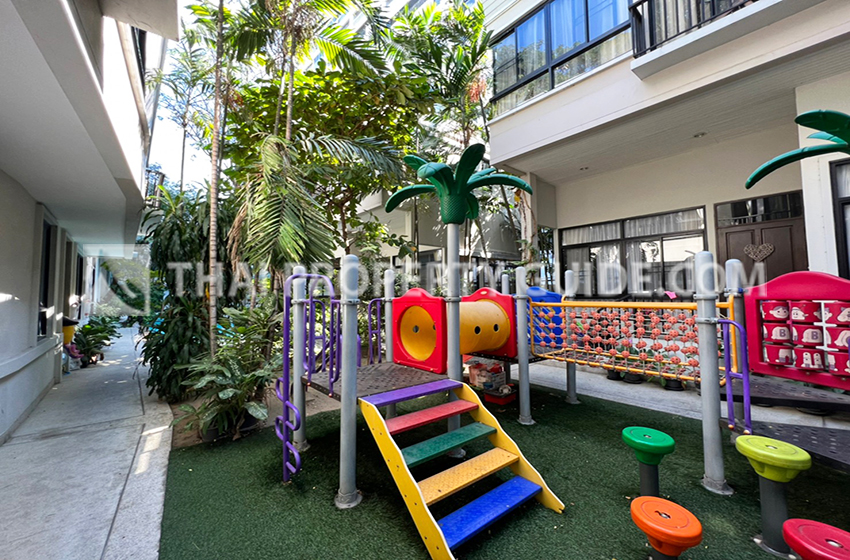 House with Shared Pool in Sukhumvit 