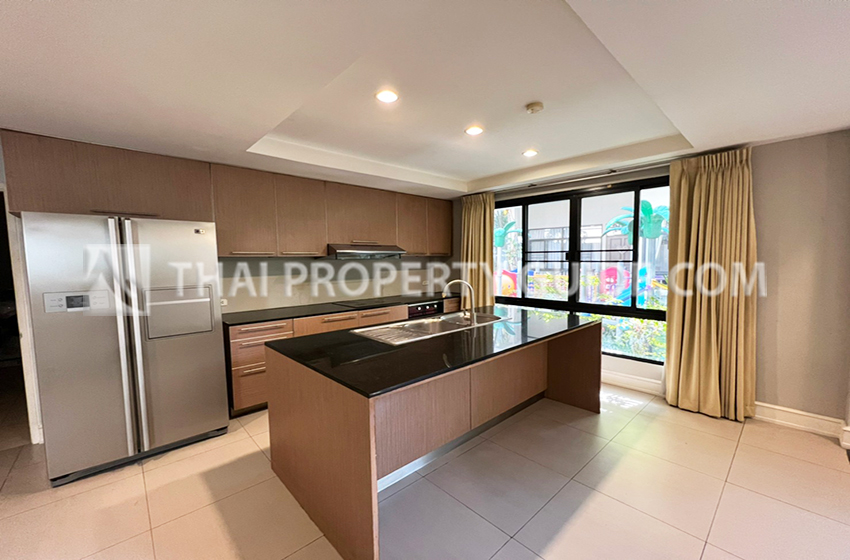 House with Shared Pool in Sukhumvit 