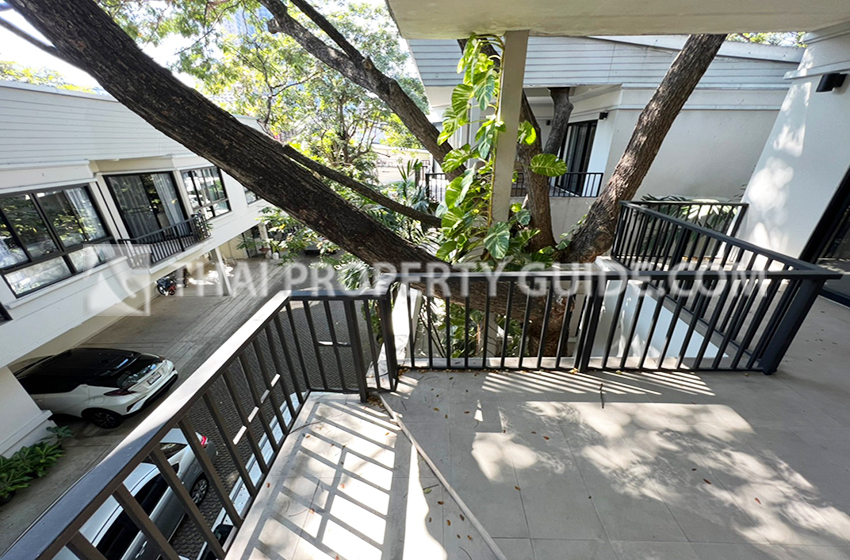 House with Shared Pool in Sukhumvit 