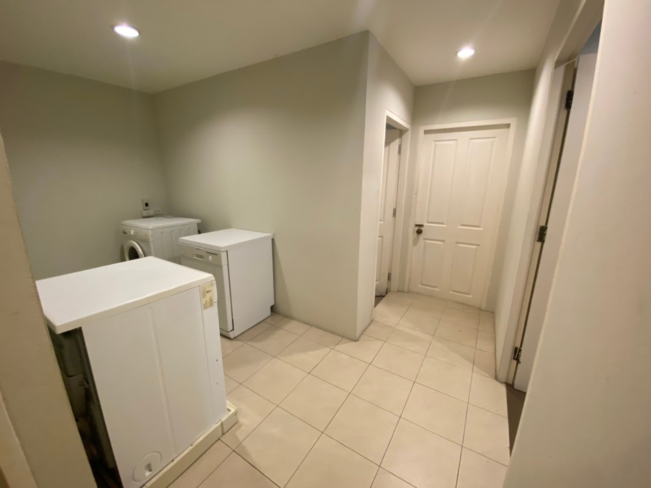 House with Shared Pool in Sukhumvit 