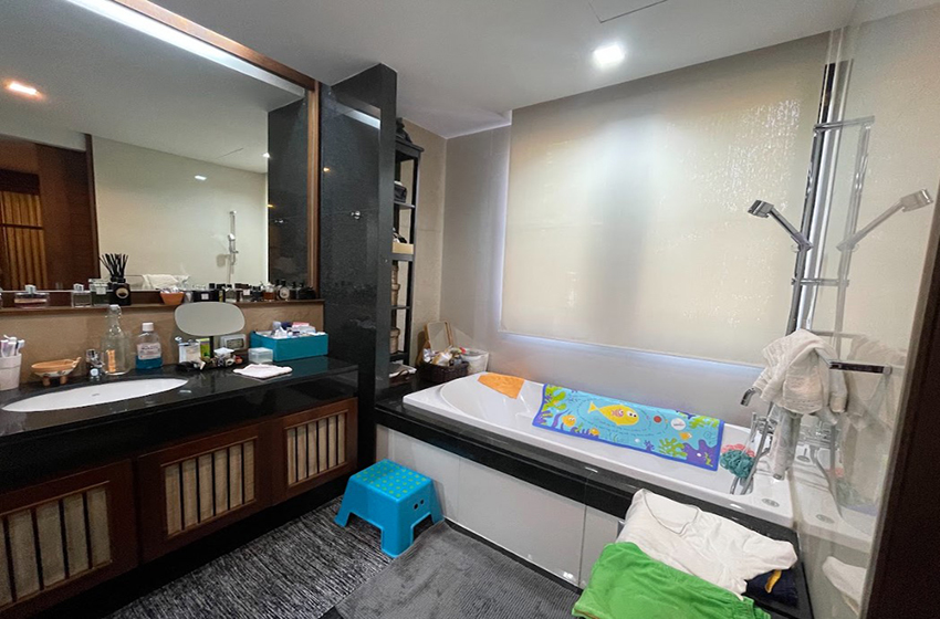 House with Shared Pool in Sukhumvit 