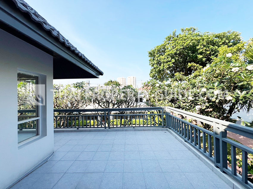 House with Shared Pool in Sukhumvit 