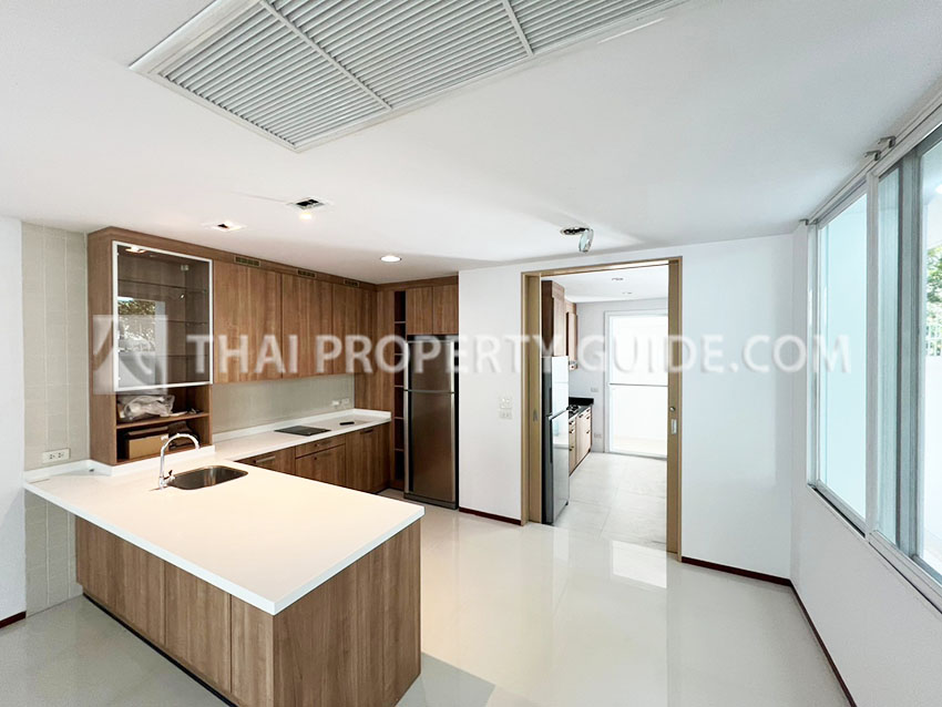 House with Shared Pool in Sukhumvit 