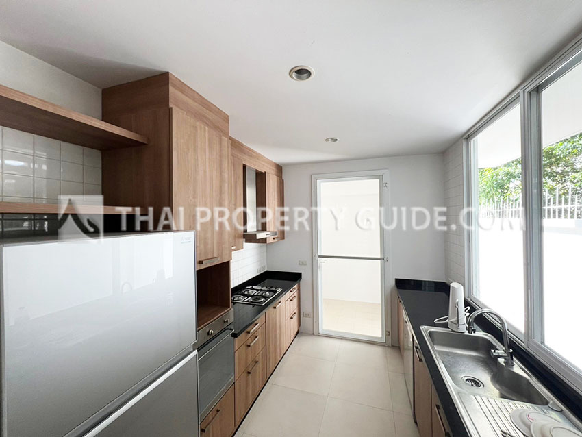 House with Shared Pool in Sukhumvit 