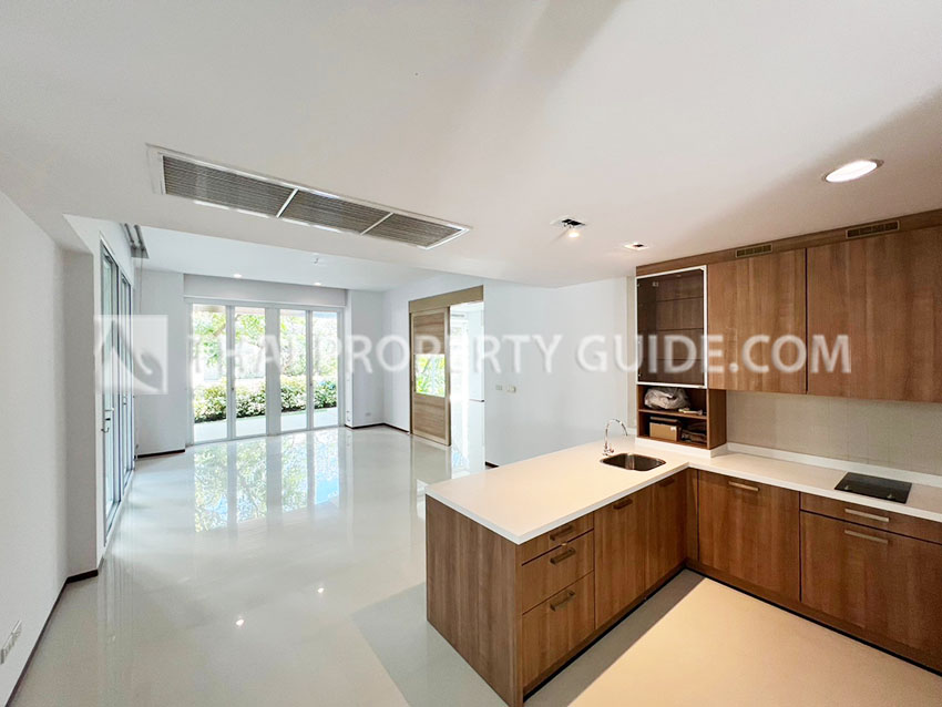 House with Shared Pool in Sukhumvit 