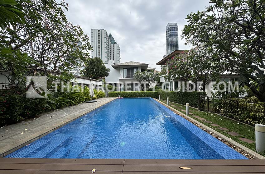 House with Shared Pool in Sukhumvit 