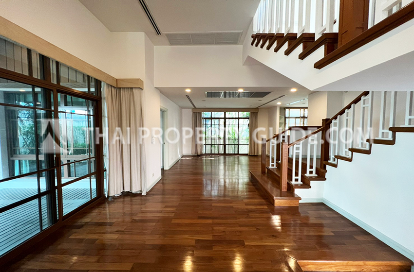 House with Shared Pool in Sukhumvit 