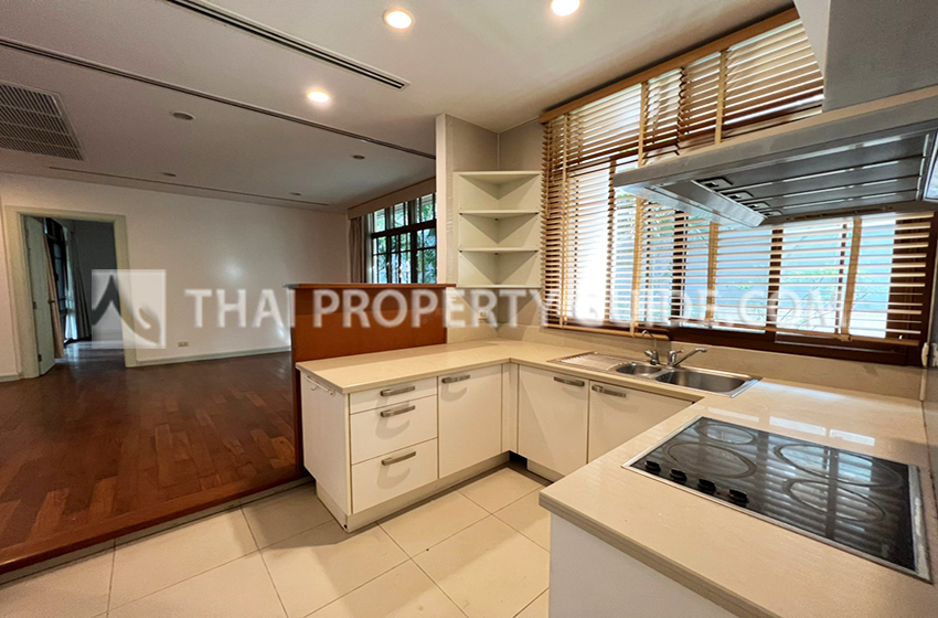 House with Shared Pool in Sukhumvit 