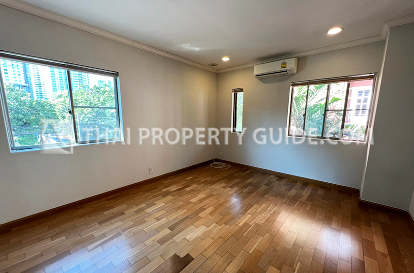 House with Shared Pool in Sukhumvit 