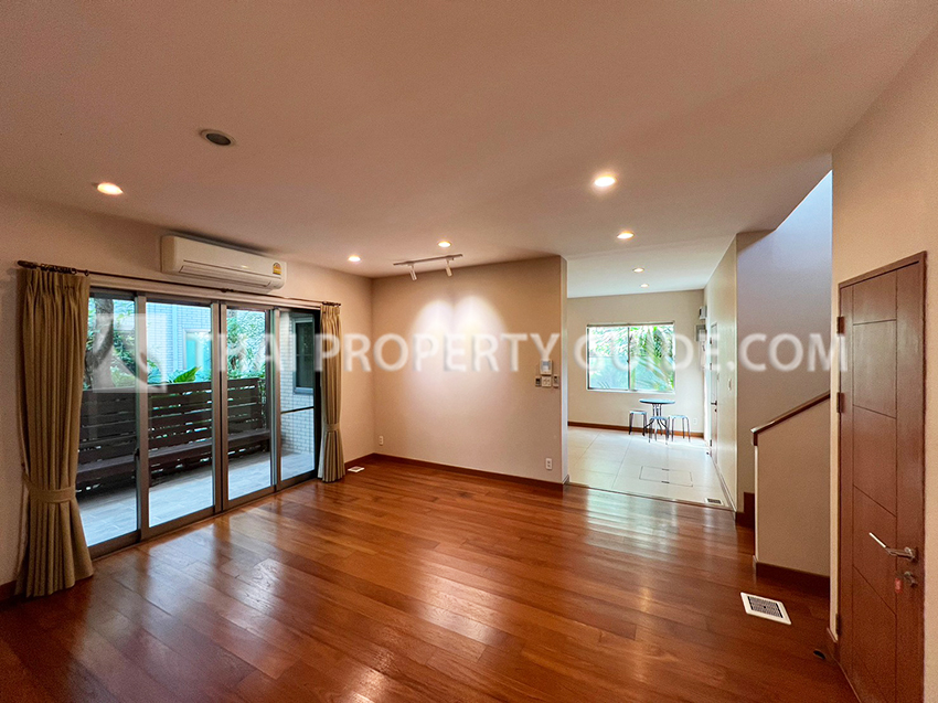 House with Shared Pool in Sukhumvit 