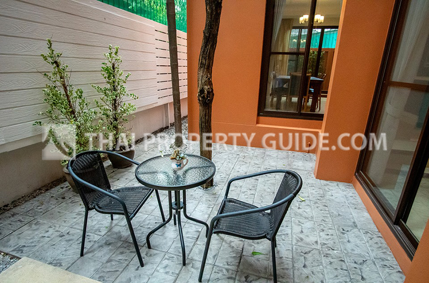 House with Shared Pool in Sukhumvit 