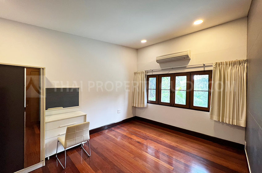 House with Shared Pool in Sukhumvit 