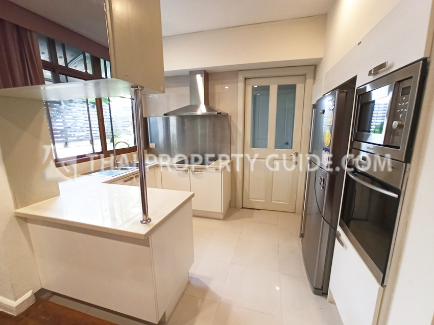 House with Shared Pool in Sukhumvit 