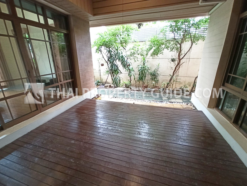 House with Shared Pool in Sukhumvit 