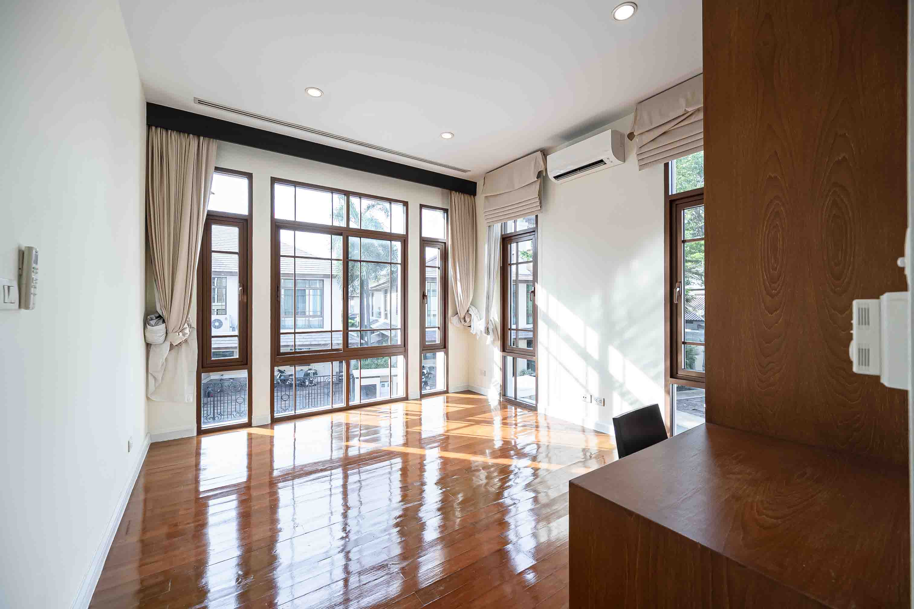 House with Shared Pool in Sukhumvit 