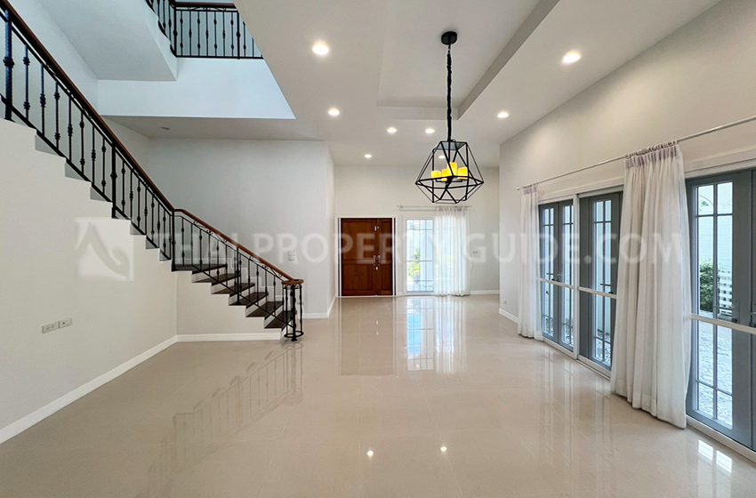 House with Shared Pool in Sukhumvit 