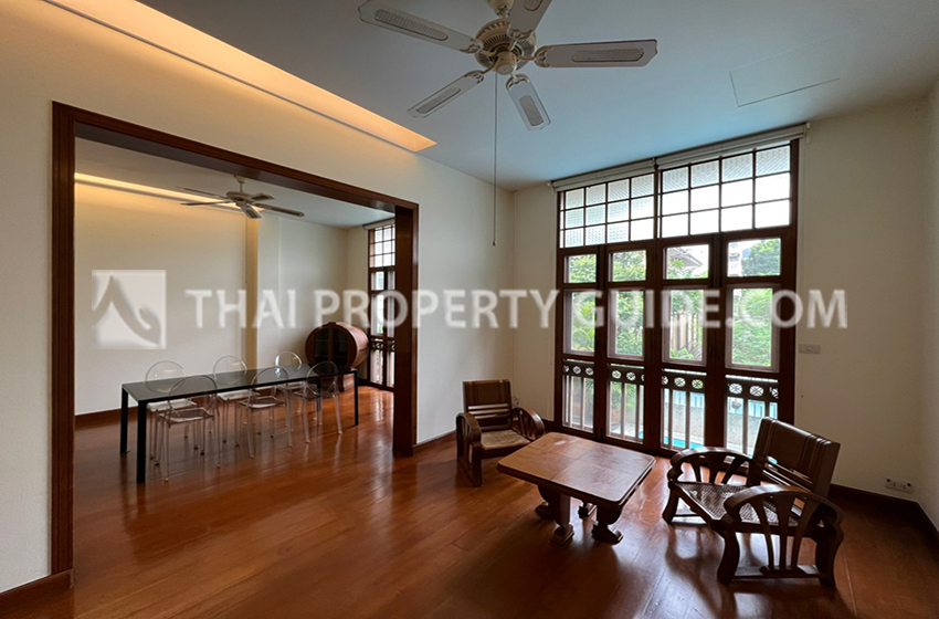 House with Shared Pool in Sukhumvit 