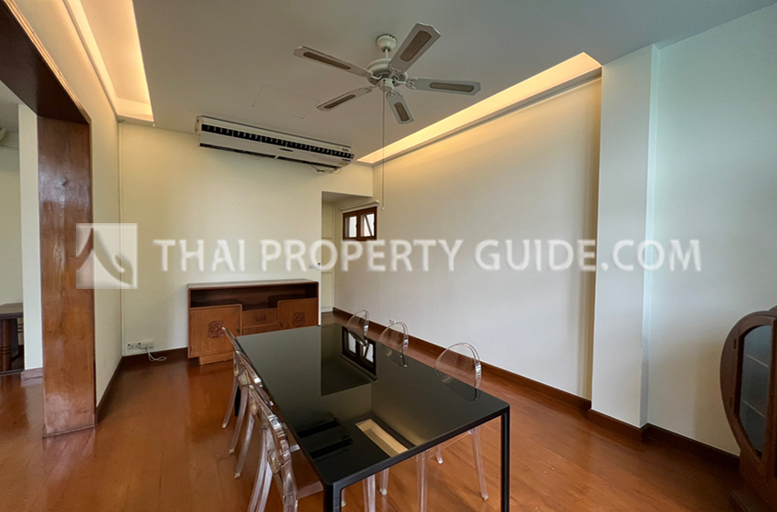 House with Shared Pool in Sukhumvit 