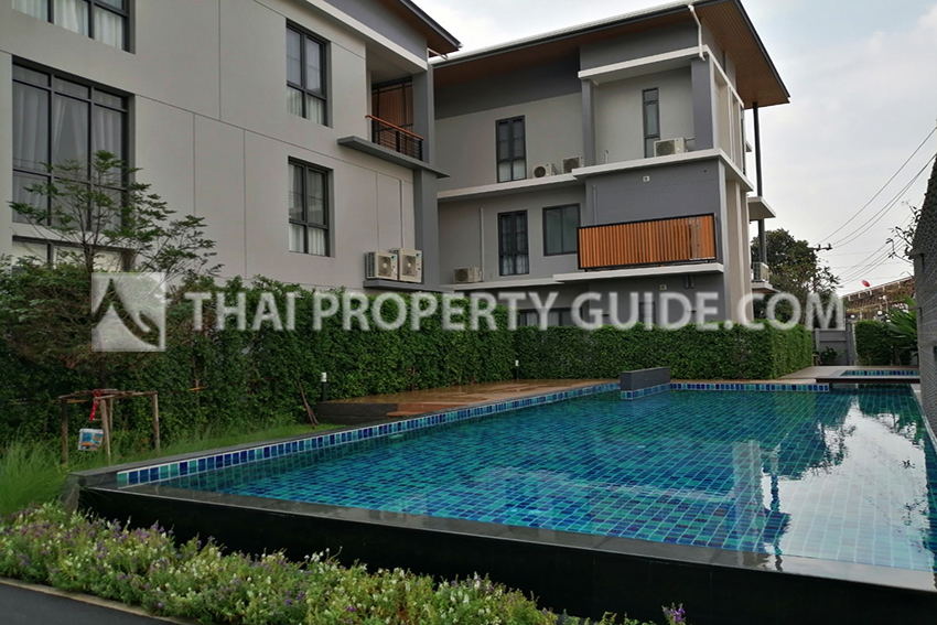 House with Shared Pool in Sukhumvit 