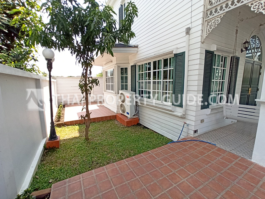 House with Shared Pool in Sukhumvit 