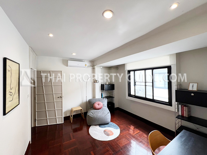 House with Shared Pool in Sukhumvit 