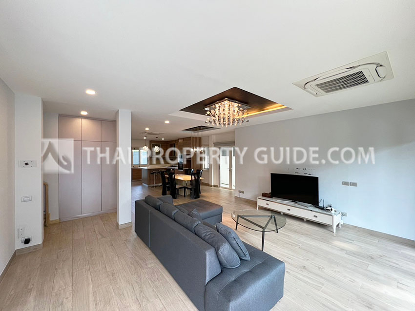 House with Shared Pool in Sukhumvit 