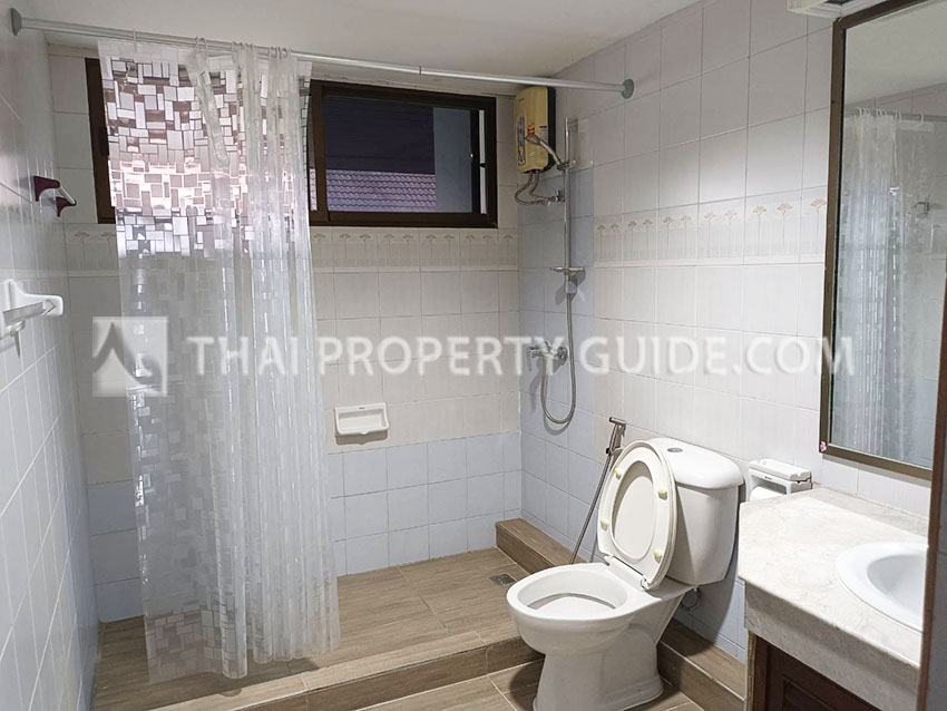 House with Shared Pool in Sukhumvit 