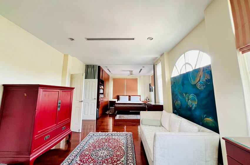 House with Shared Pool in Sukhumvit 