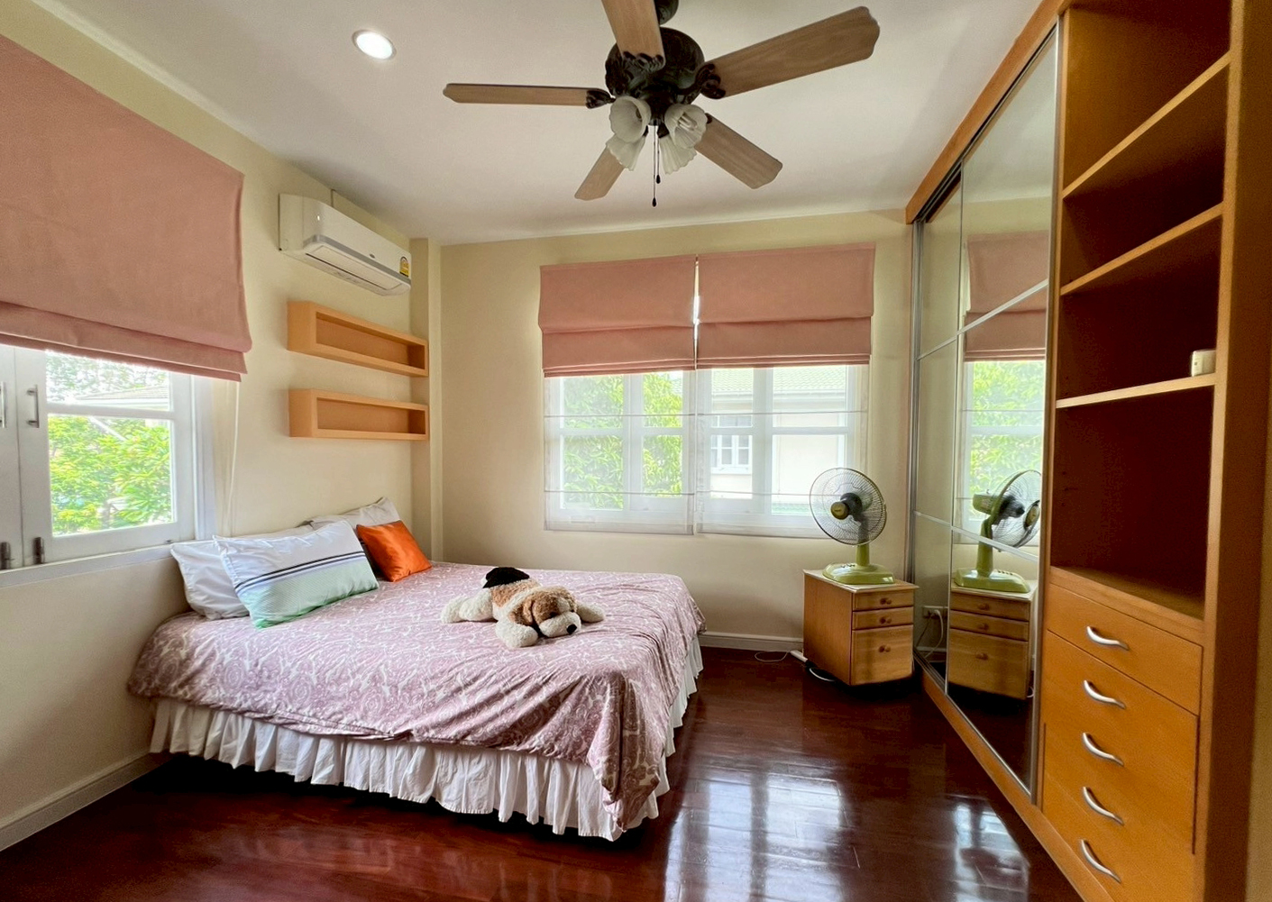 House with Shared Pool in Sukhumvit 