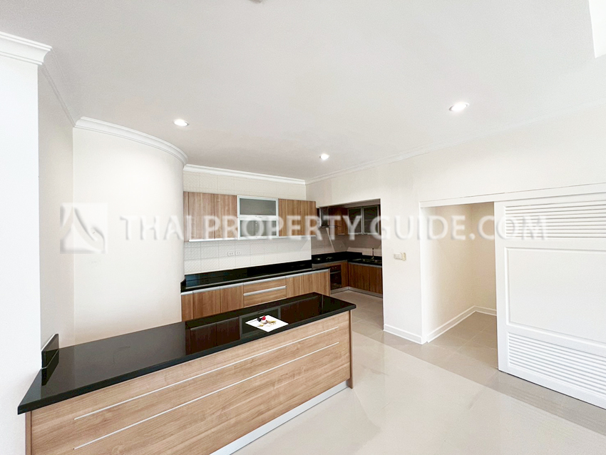 House with Shared Pool in Sukhumvit 