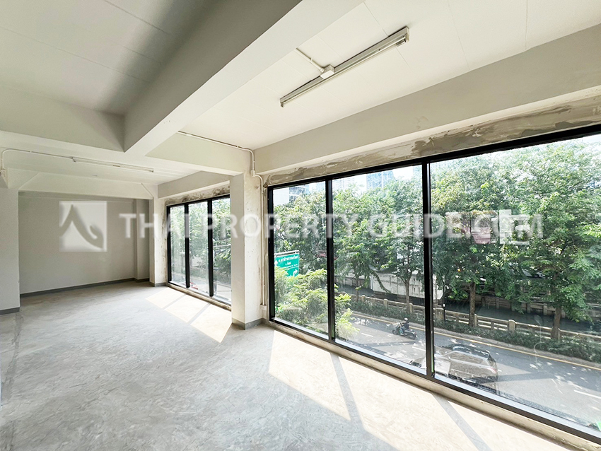 Office For Rent in Sathorn 