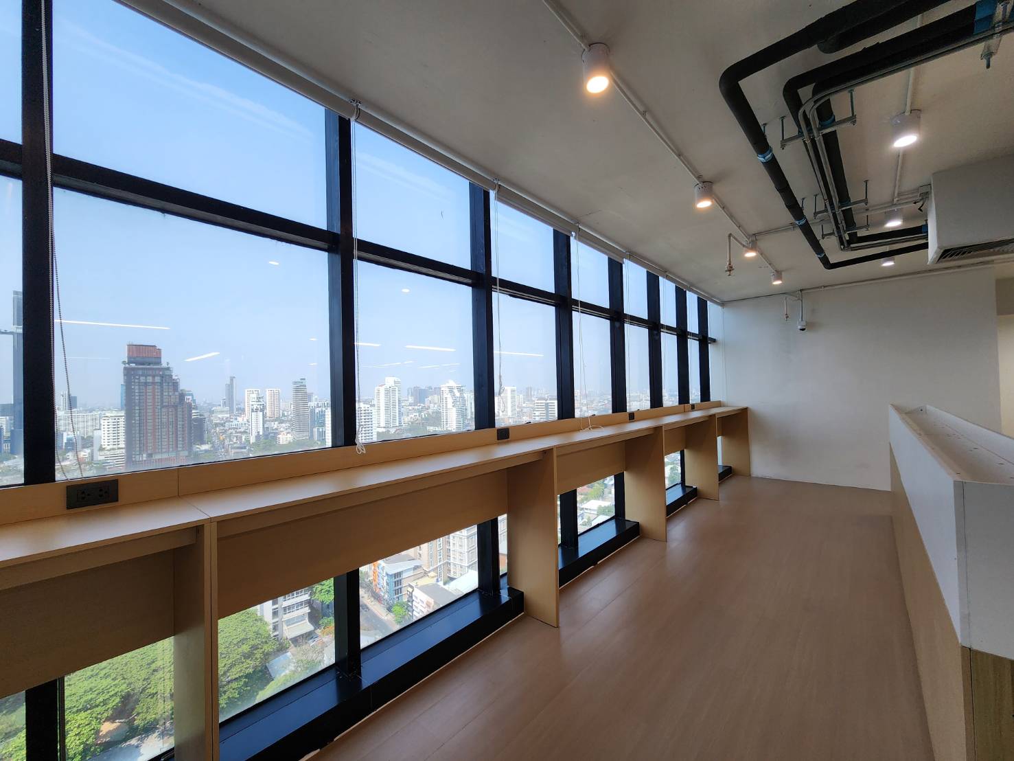 Office For Rent in Sukhumvit 