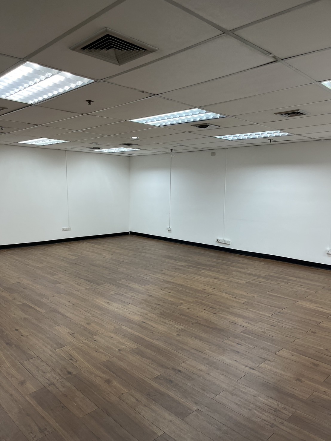 Office For Rent in Sukhumvit 