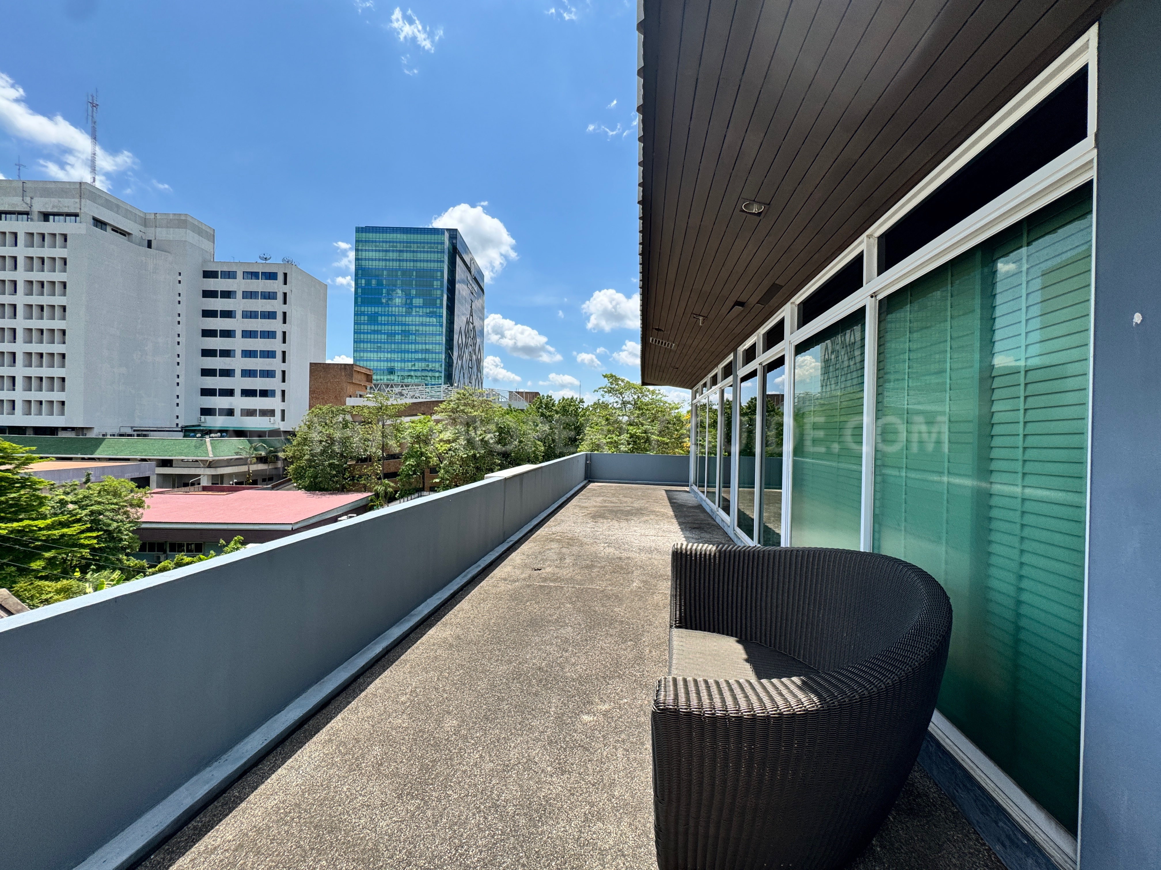 Penthouse in Phaholyothin 