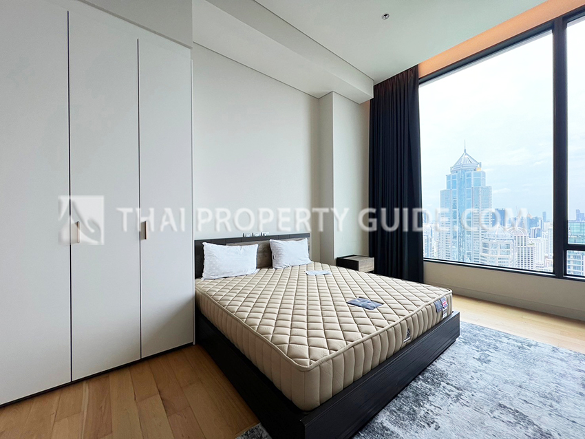 Penthouse in Ploenchit 